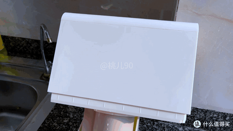 为什么不用厨房空调?因为有性价比更高的厨房降温方案/蓝宝厨房冰雾扇亲测
