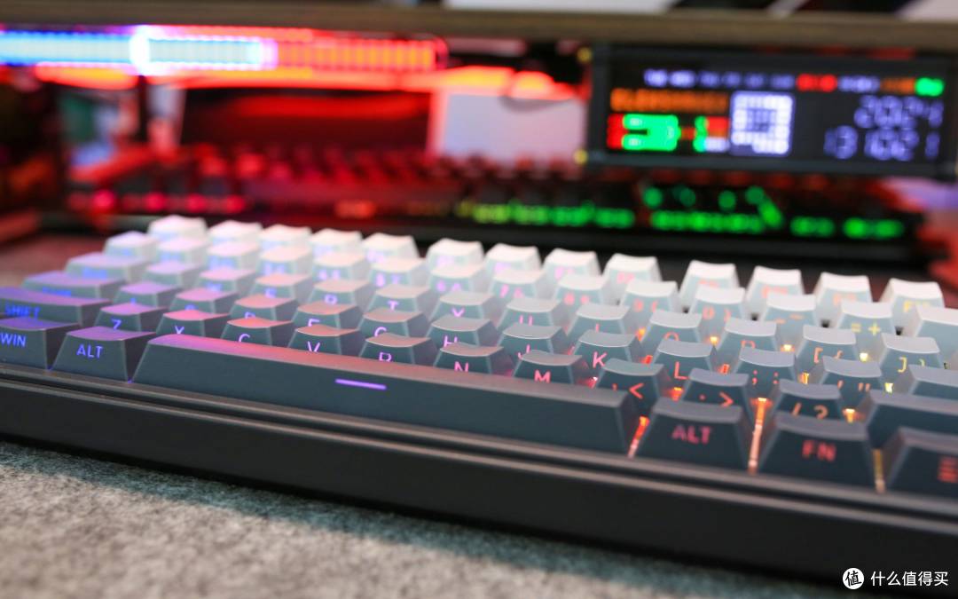 玩转色彩,触感升级:探索 RK 机械键盘的个性化魅力和 RGB 灯光效果