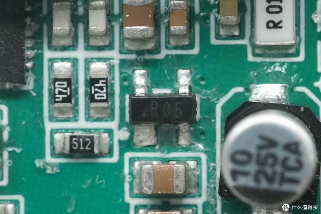 拆解报告:EHOM 1650W 1024Wh便携式户外电源EP1650-3