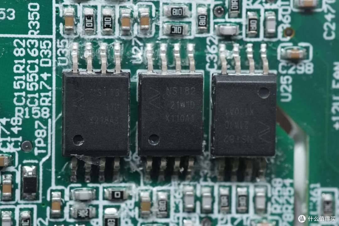 拆解报告:EHOM 1650W 1024Wh便携式户外电源EP1650-3