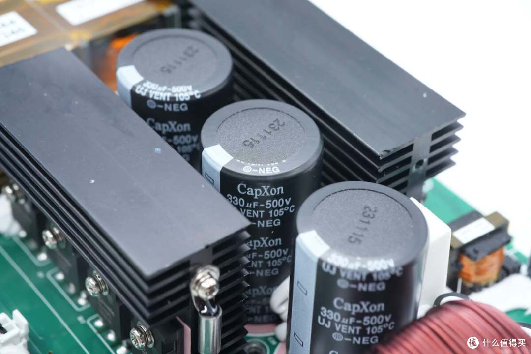 拆解报告:EHOM 1650W 1024Wh便携式户外电源EP1650-3