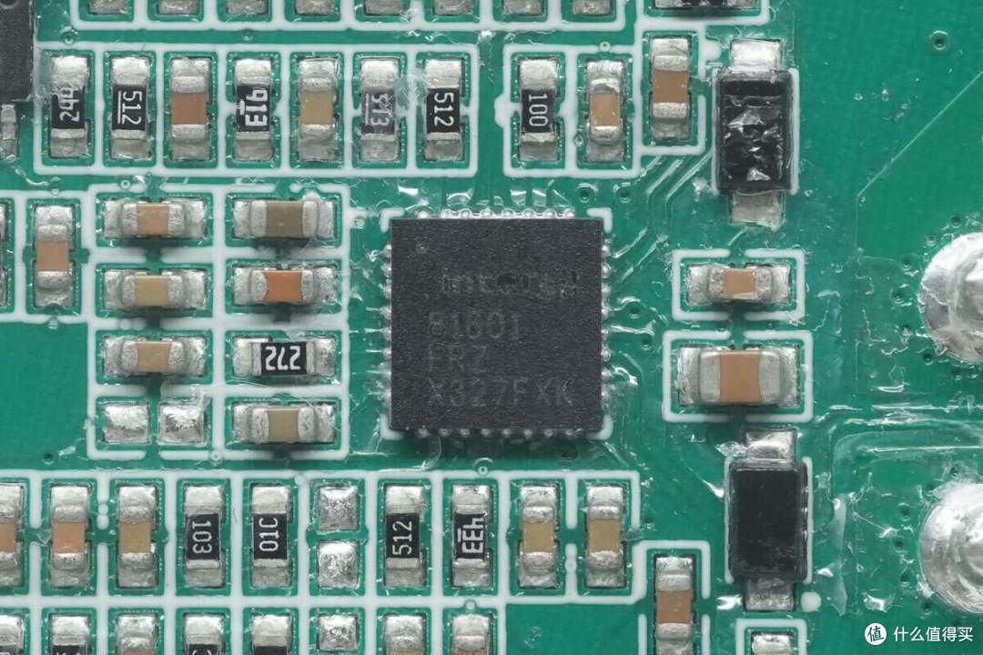 拆解报告:EHOM 1650W 1024Wh便携式户外电源EP1650-3
