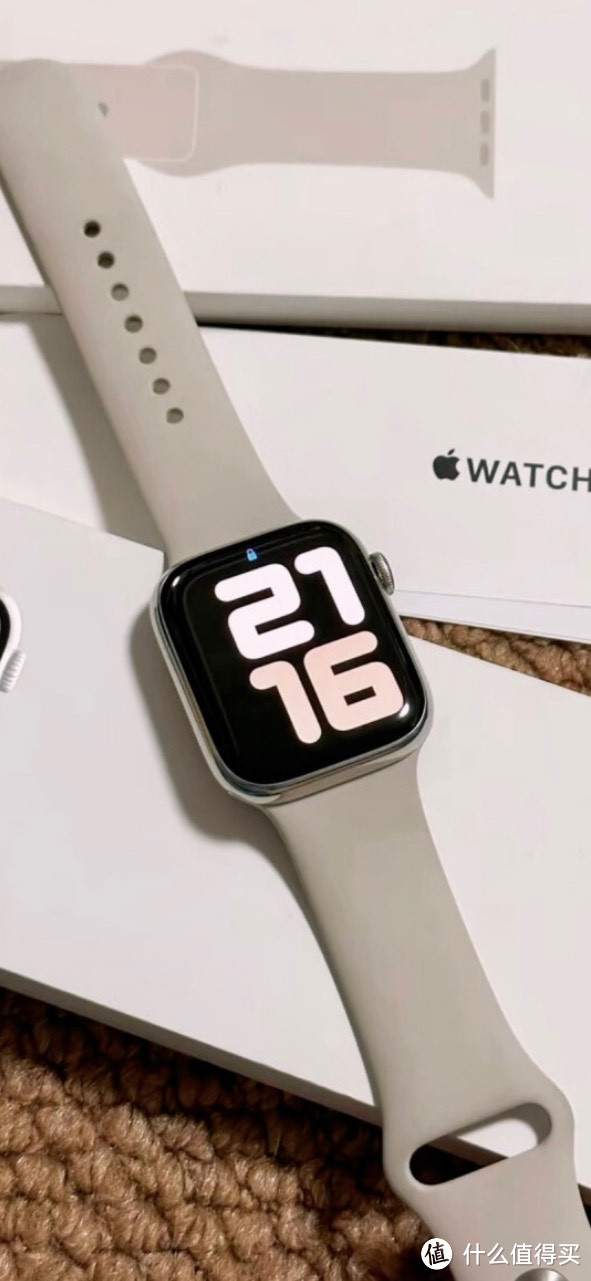 Apple Watch SE 2023 款