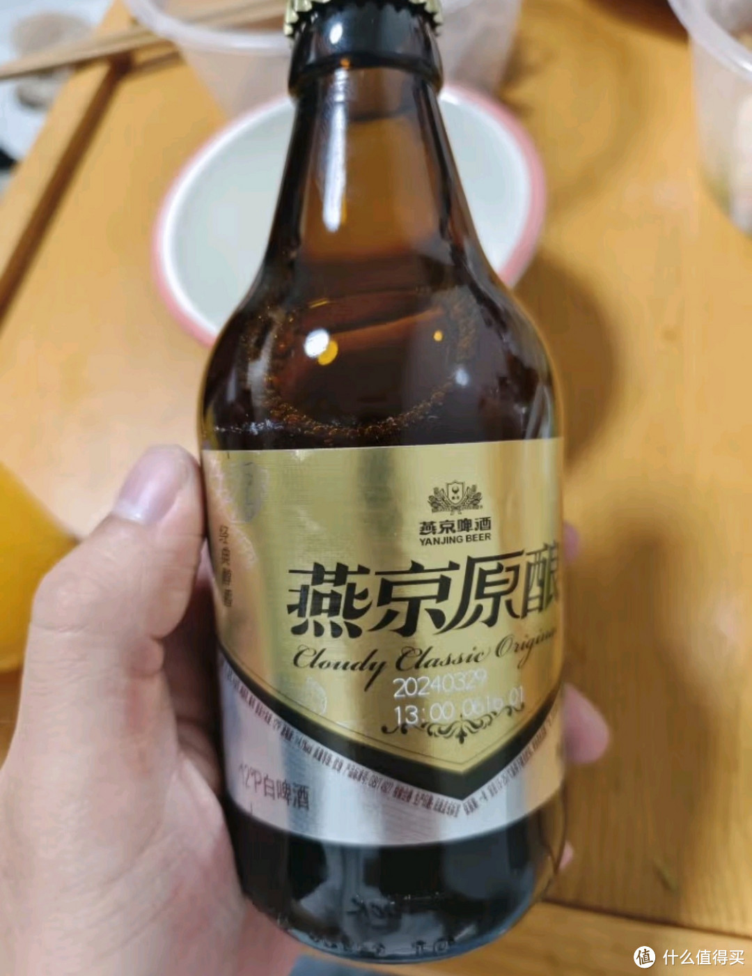 燕京小黑金原酿白啤酒！