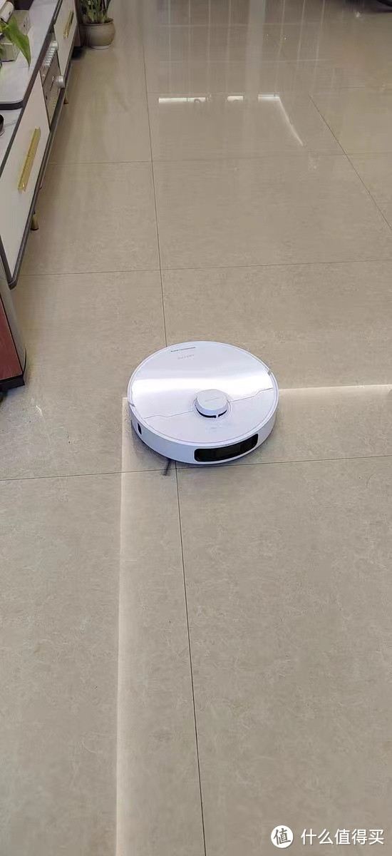 扫地机器人——家庭清洁的科技利器