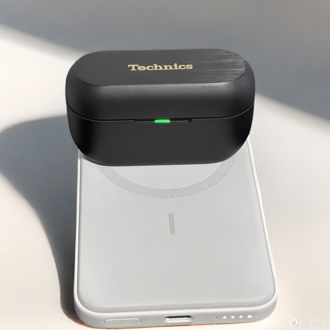 殿堂级真无线降噪耳机——松下Technics AZ80
