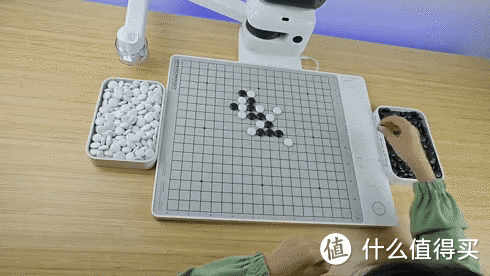24小时智能陪练，快速涨棋的元萝卜AI下棋机器人