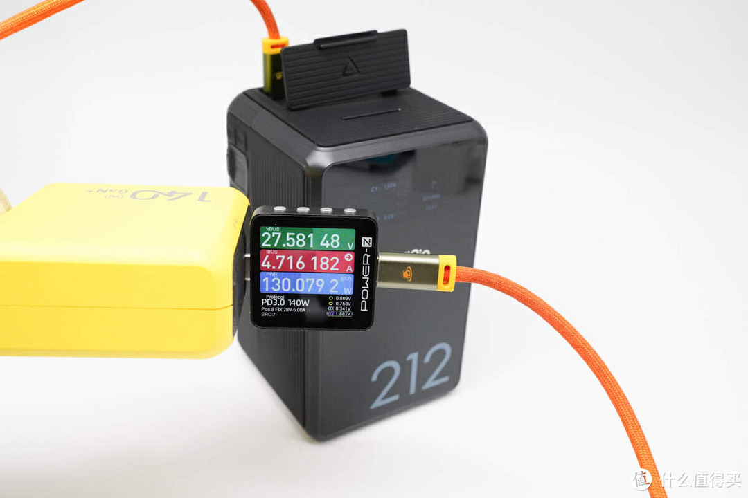 评测SmallRig斯莫格 VB212 迷你V口电池，PD3.1 140W 双向快充，低温高效稳定输出