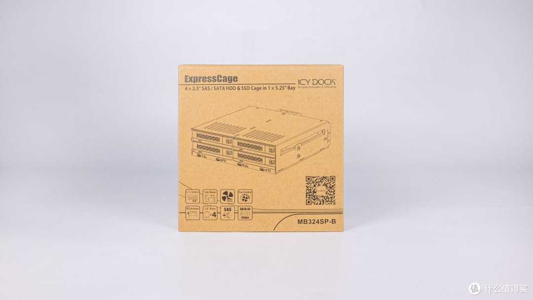 高效建设你的私人云盘，DIY NAS的不二之选——ICY DOCK MB324SP-B，免工具安装4盘位SATA/SAS硬盘抽取盒