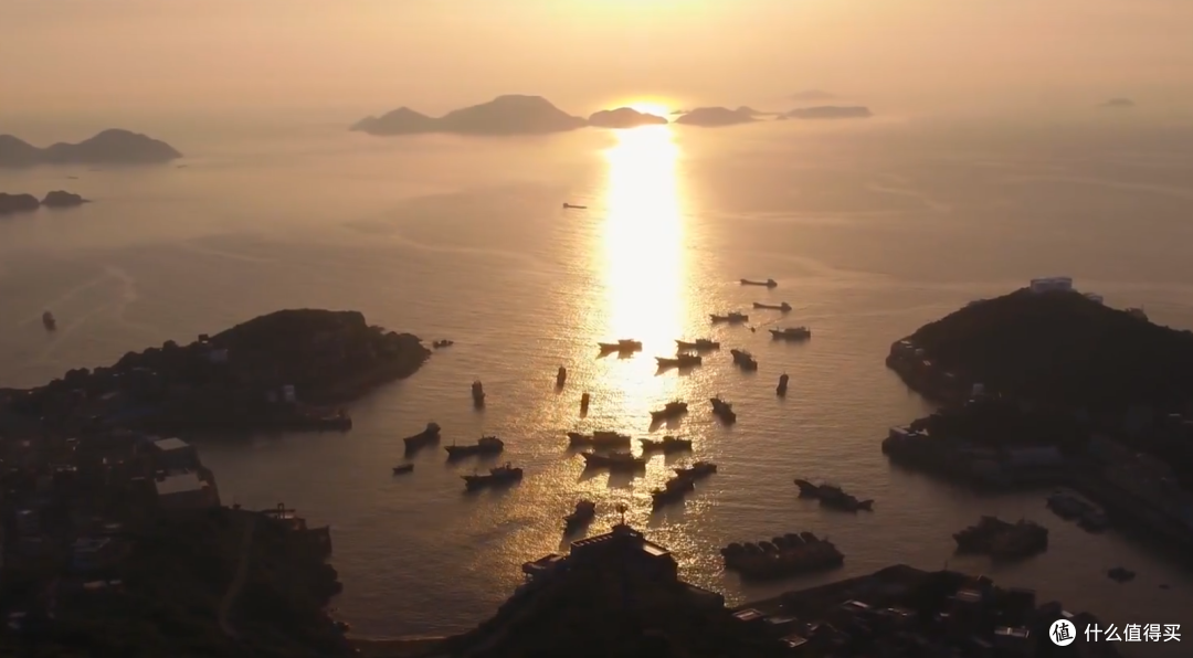 浙江宝藏海滨城市,看蓝眼泪,赏雅乐,吃小海鲜,你会心动吗?