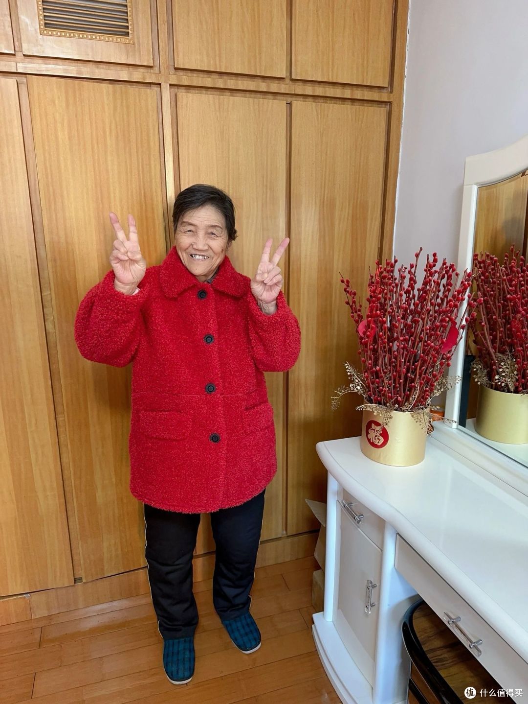 女子晒86岁姥姥的家,房子虽老,但干净治愈,引100万网友围观