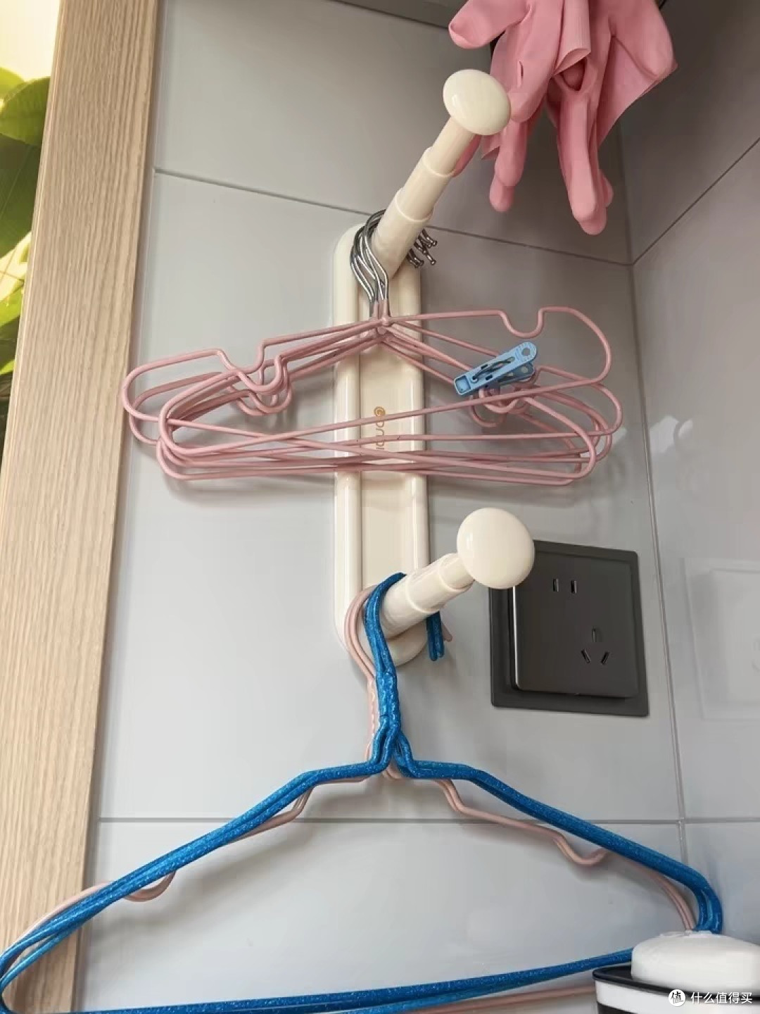 挂衣架收纳器