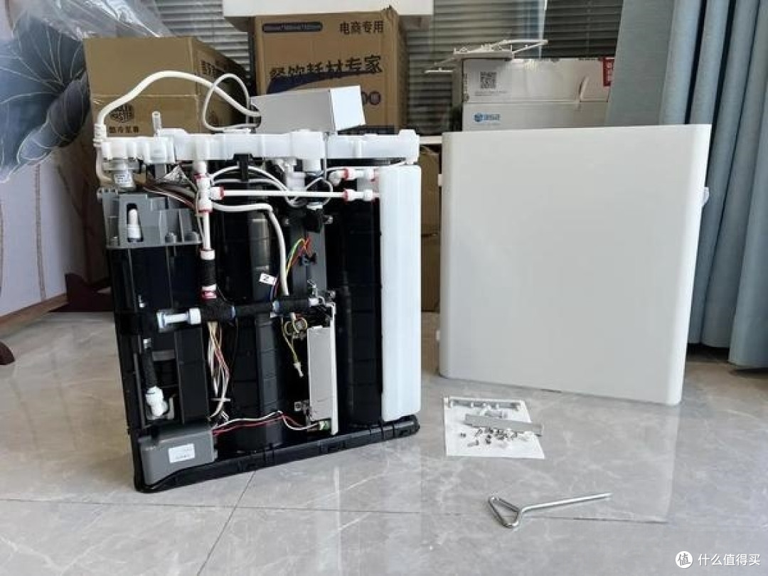 352的净水器性能太恐怖了吧，卷到天花板级别的B425H新品实测，附史密斯、COLMO等对比（2024年新品）