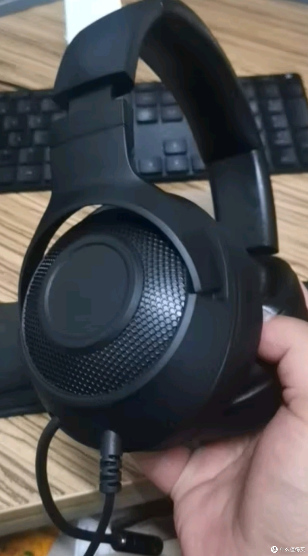雷蛇（Razer）北海巨妖标准版X 有线头戴式电竞游戏耳机耳麦 7.1环绕声 吃鸡神器 黑色