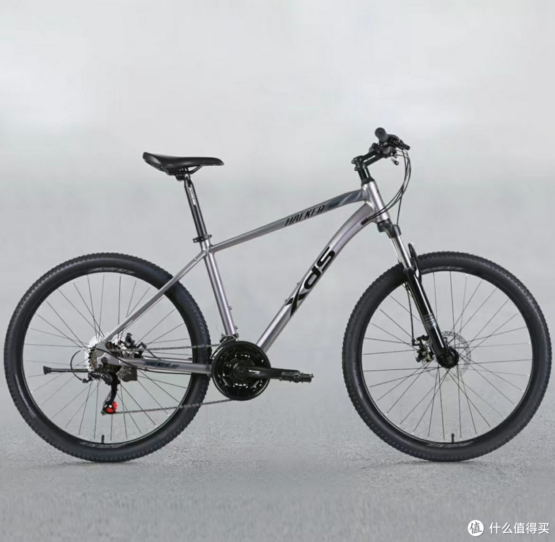 自行车出行：如何选择热门山地自行车