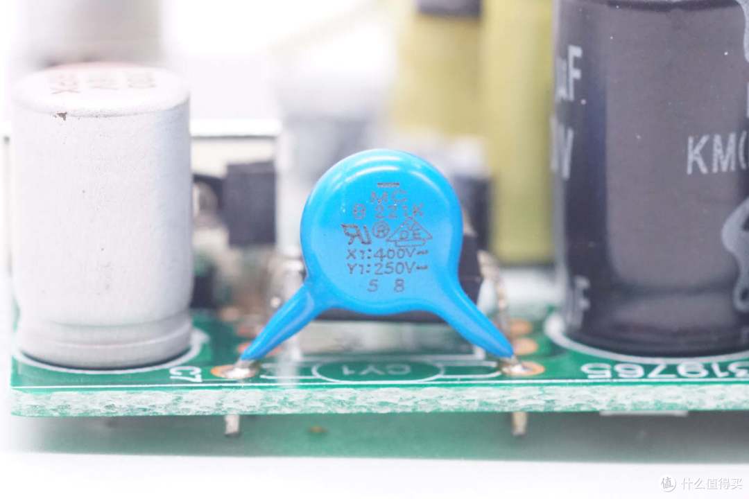 拆解报告:信大捷安12W智能充电器A58-502000