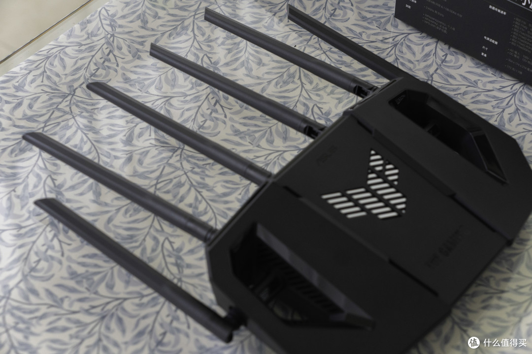 华硕WIFI7路由器中，最值得买的产品——TUF小旋风Pro