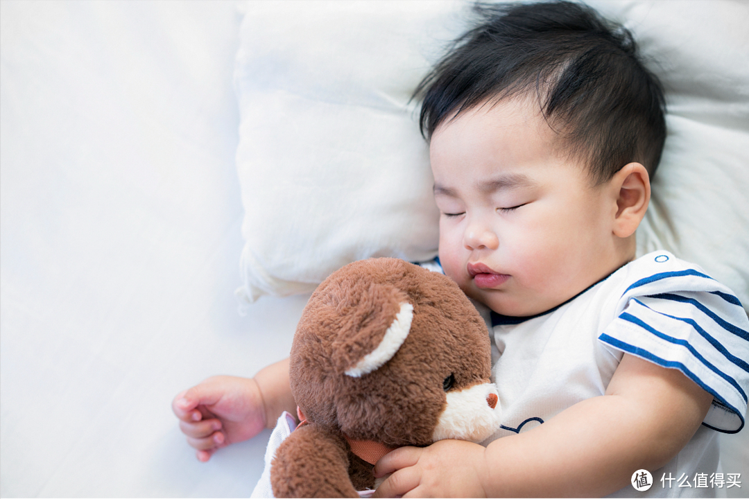 孩子床头放置6种物品，不利于成长更危害健康，赶紧移出房间