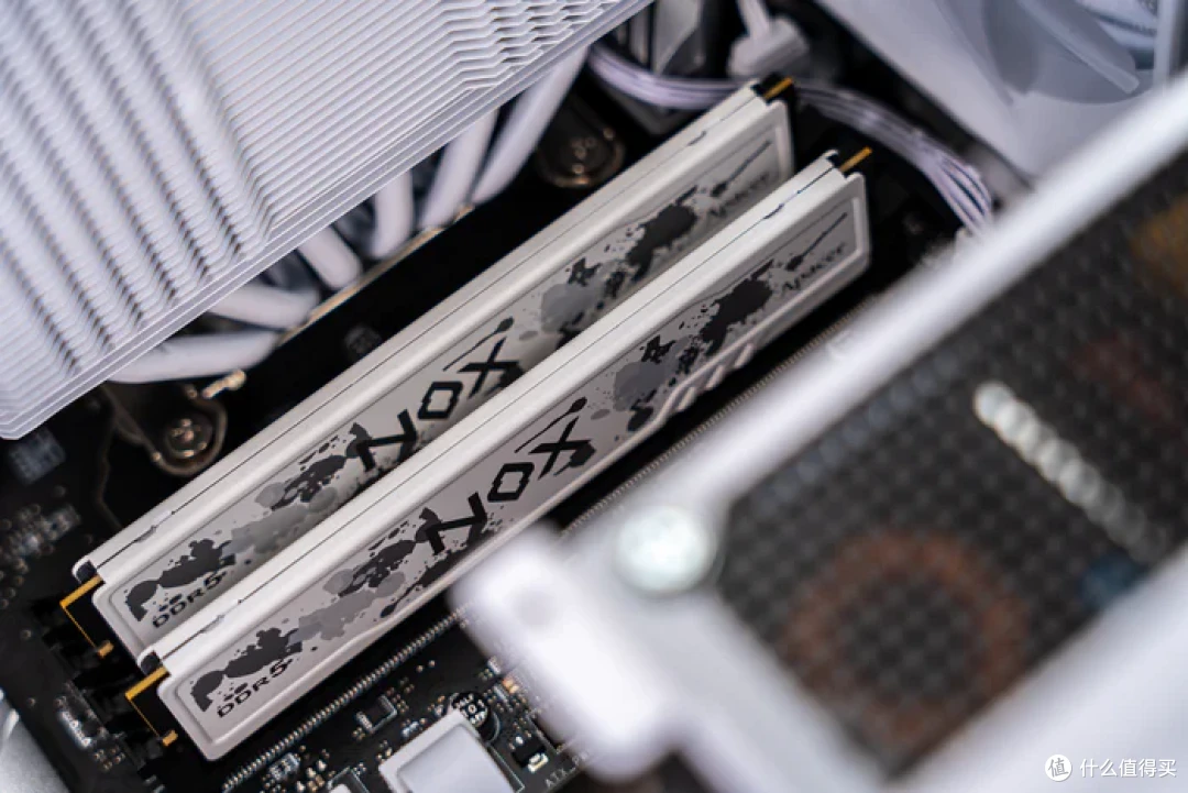 风冷紧凑MATX——微星B760M迫击炮2+索泰4070S欧泊白+机械大师iF17装机分享