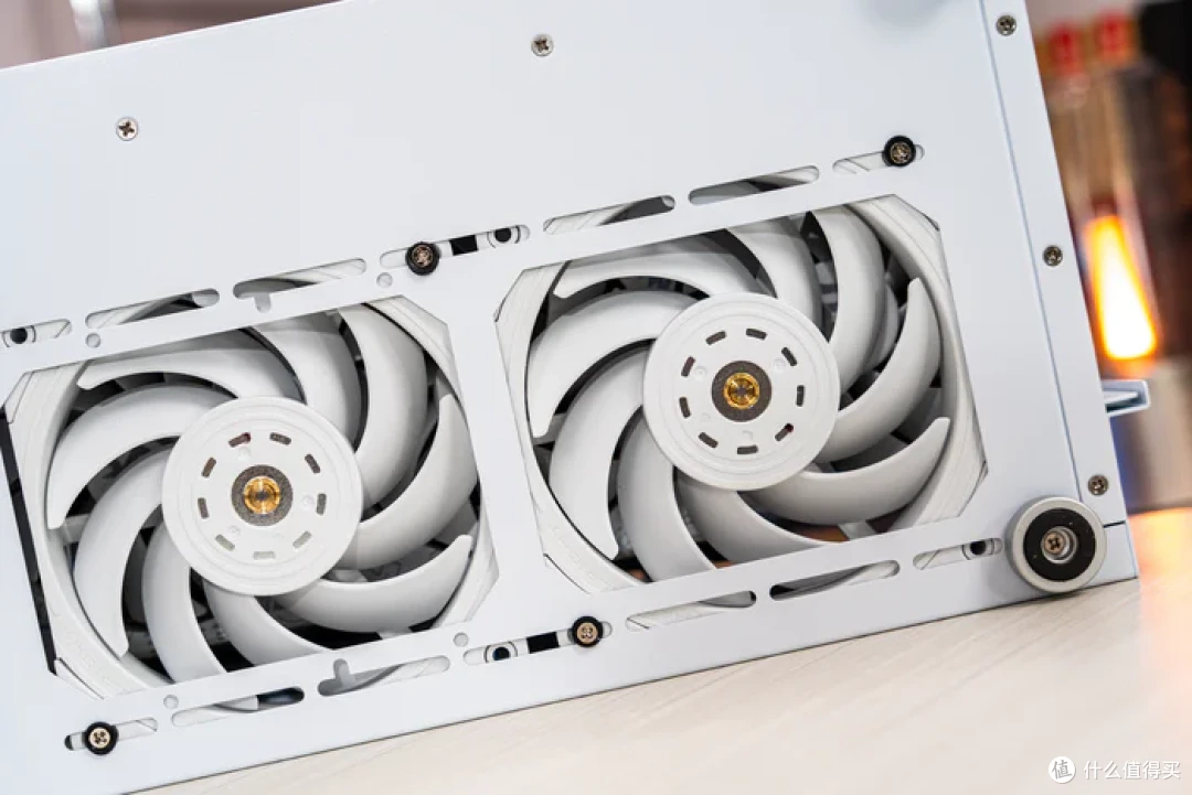 风冷紧凑MATX——微星B760M迫击炮2+索泰4070S欧泊白+机械大师iF17装机分享