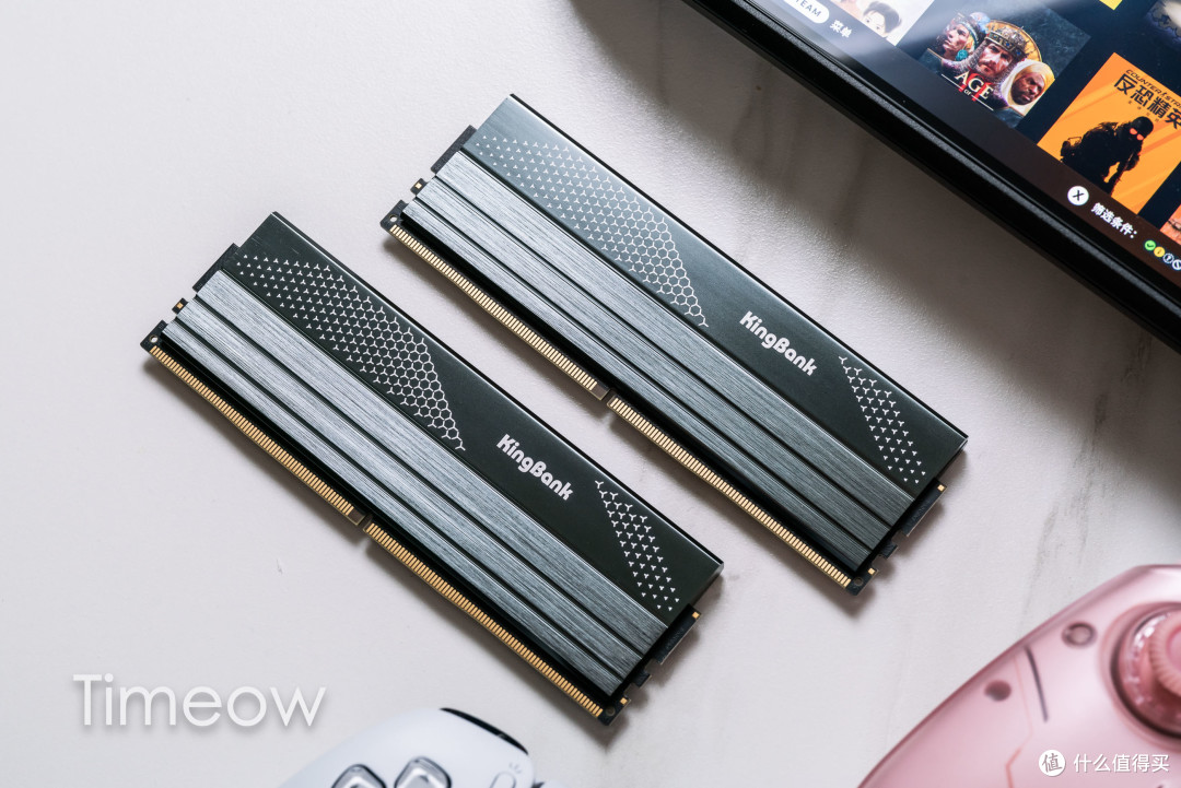 降了 也稳了!金百达星刃DDR5内存 实测降到6000MT/s CL26 帧数比XMP7200更高!