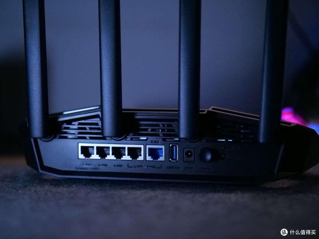 百元WiFi7-华硕TUF小旋风BE3600路由器开箱试玩