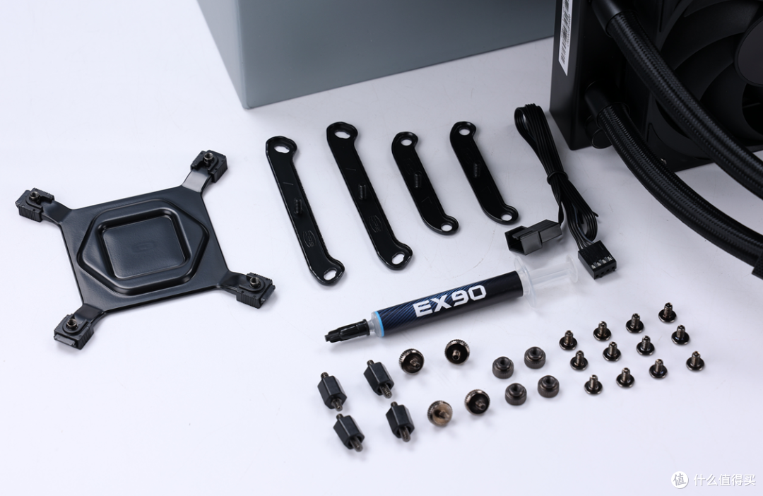 预算1.9W,生产力、游戏性能都拉满:14900KF+4080S显卡+48G大内存海景房主机
