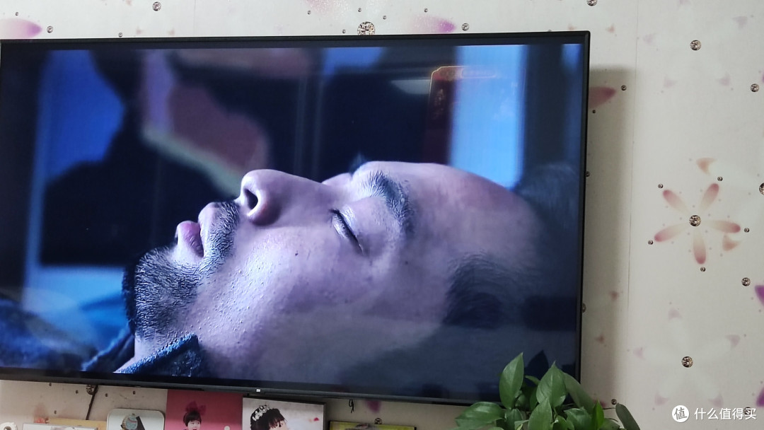 《银河写手》:打工人的黑色幽默与未来憧憬