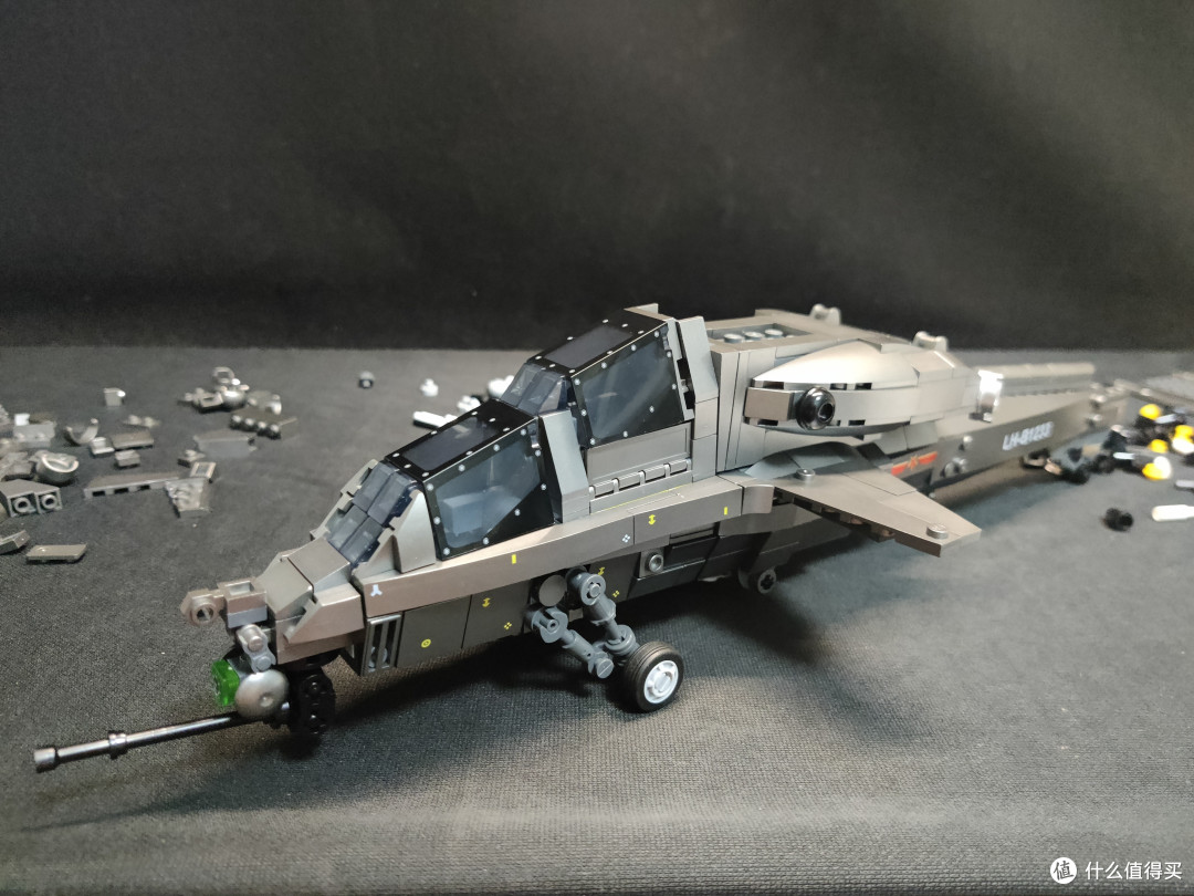 霹雳火起——小鲁班 1/35 WZ-10武装直升机 拼装积木测评