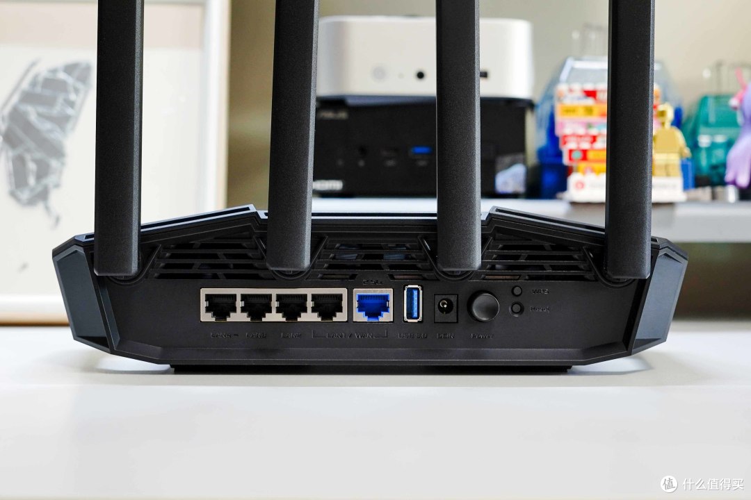 新手向nas教程 篇七十三:四百元价位=路由器 nas一体机丨华硕tuf小