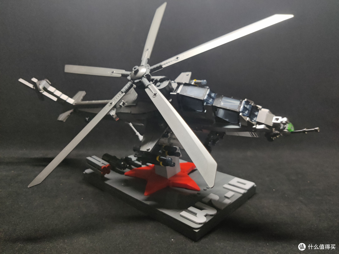 霹雳火起——小鲁班 1/35 WZ-10武装直升机 拼装积木测评