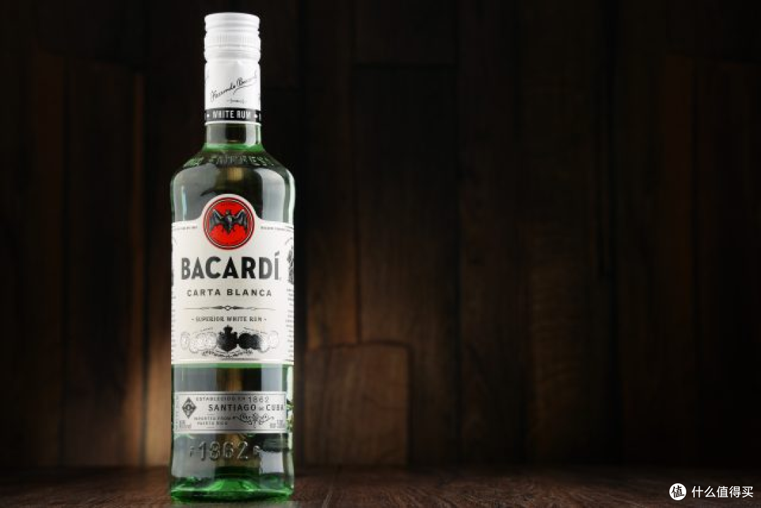 澳洲第三大葡萄酒集团CEO突被解雇;保乐力加旗下烈酒品牌致力于更精准驯化AI;Bacardí削减在俄业务...
