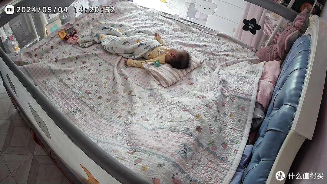 拒绝分离焦虑，从一个摄像头开始---小米智能摄像机 母婴看护版使用体验分享。