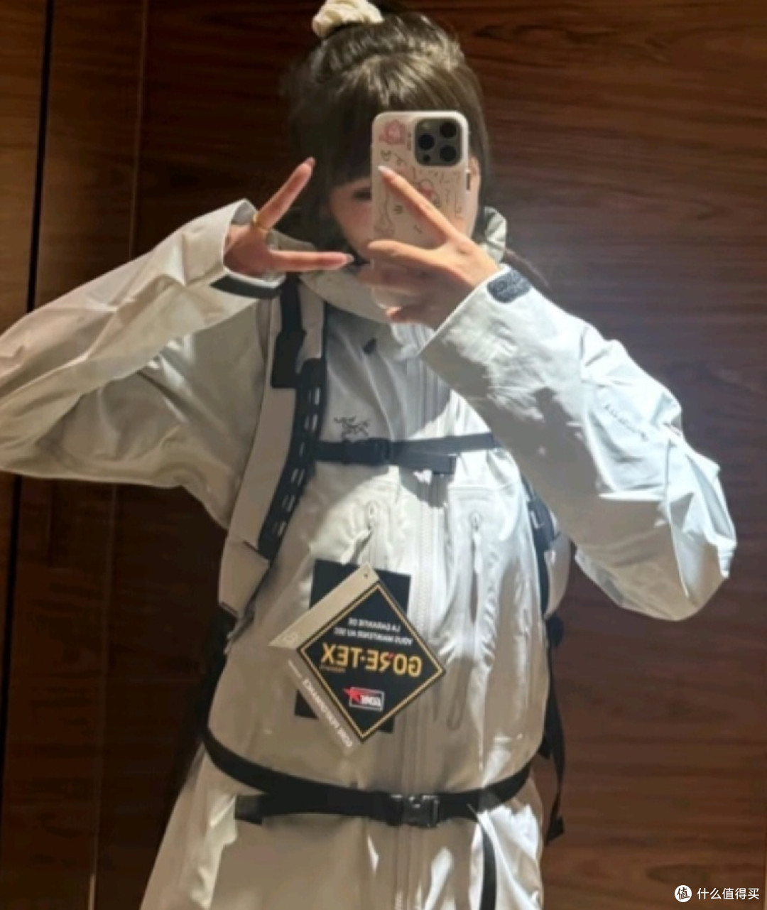 ARC’TERYX始祖鸟 ALPHA JACKET GORE-TEX 防水 女子 冲锋衣 Black/黑色 XS