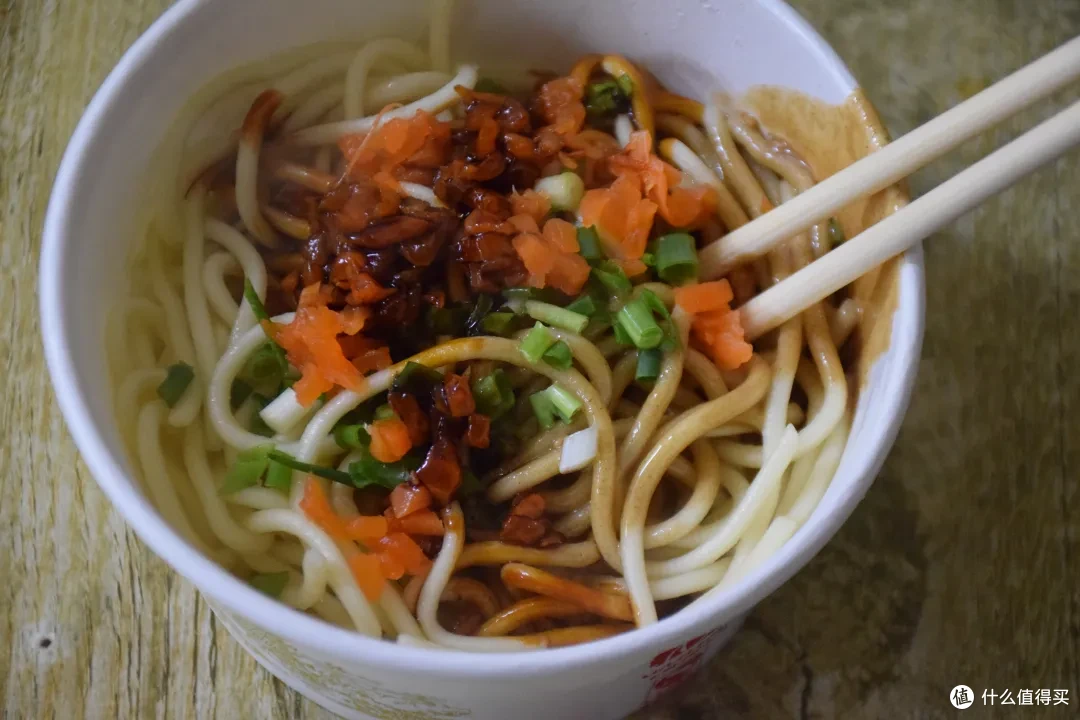 这座碳水把肚皮撑破的城市竟然还这么好看