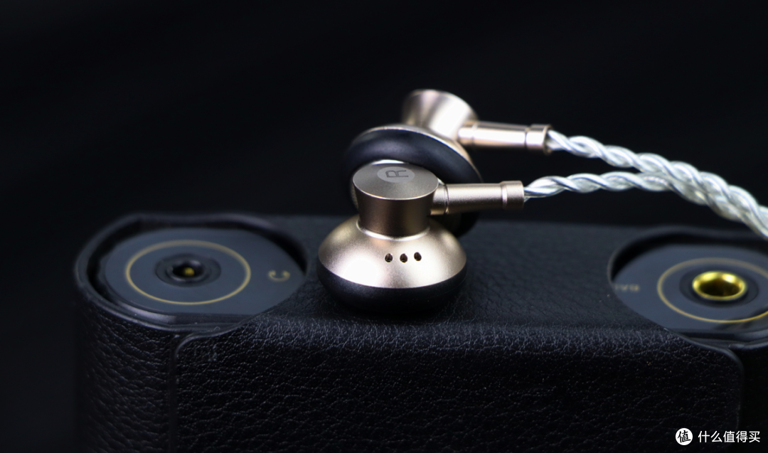 杂食通透的高声价比平头塞HiFi有线耳机,聊聊SIVGA M200