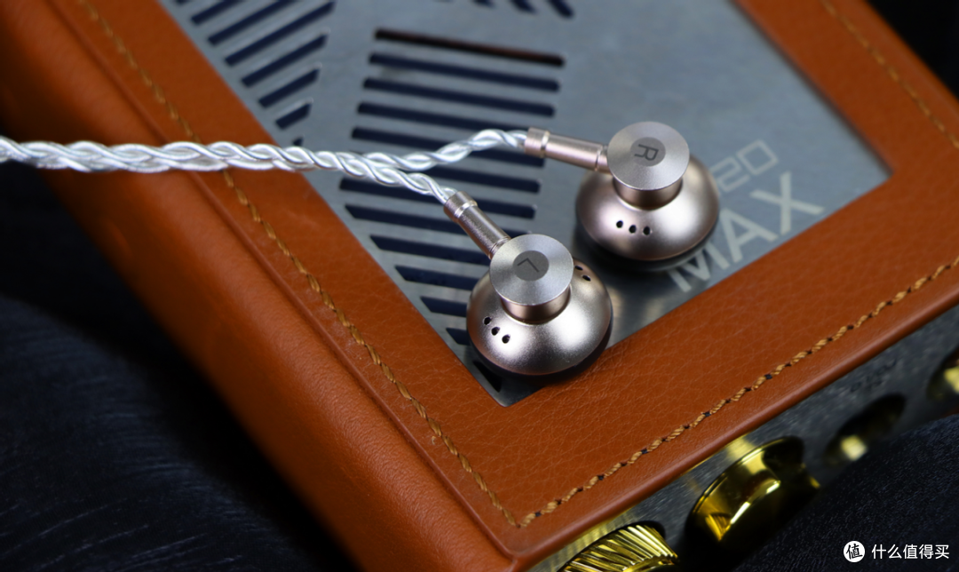 杂食通透的高声价比平头塞HiFi有线耳机,聊聊SIVGA M200