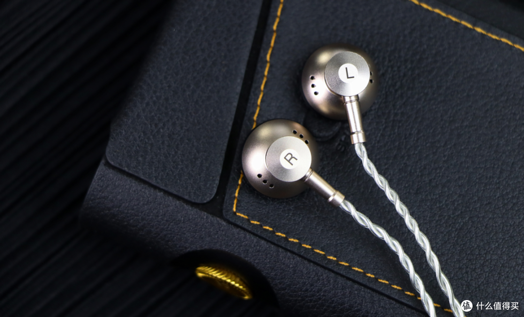 杂食通透的高声价比平头塞HiFi有线耳机,聊聊SIVGA M200