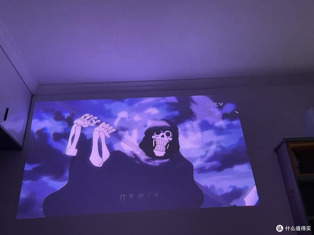坚果N1三色激光投影仪:观影新境界,画质超乎想象