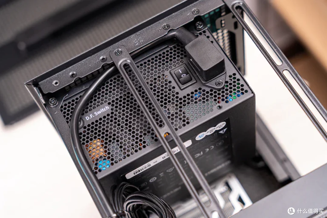 把阿萨辛4S装进ITX——STRIX X670E-I+4060金属大师+九州风神CH160装机分享