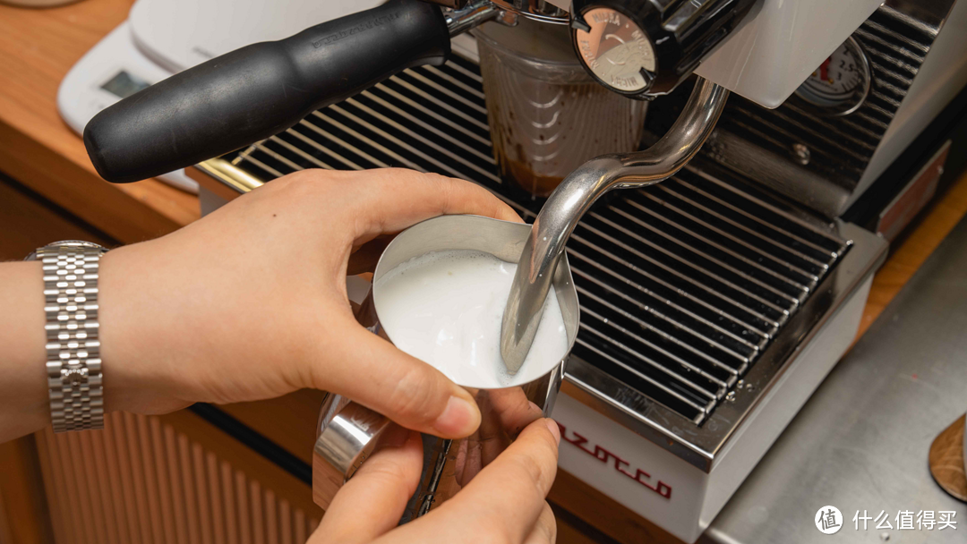 2024年618不同预算半自动意式咖啡机怎么选？附3千、1万、2万咖啡机实测对比
