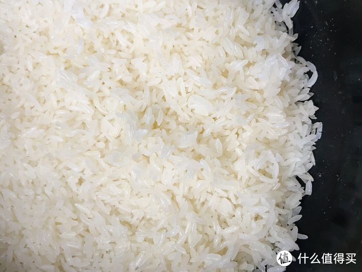 粒粒分明，颗颗饱满的好米饭