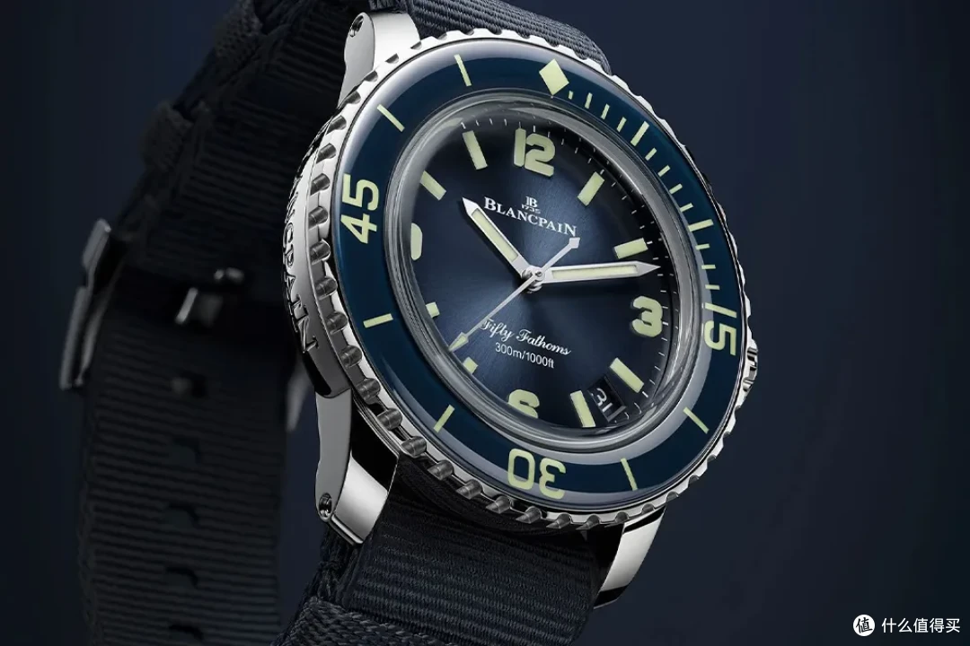 就在昨晚，百达翡丽一块表卖了1.25亿人民币！