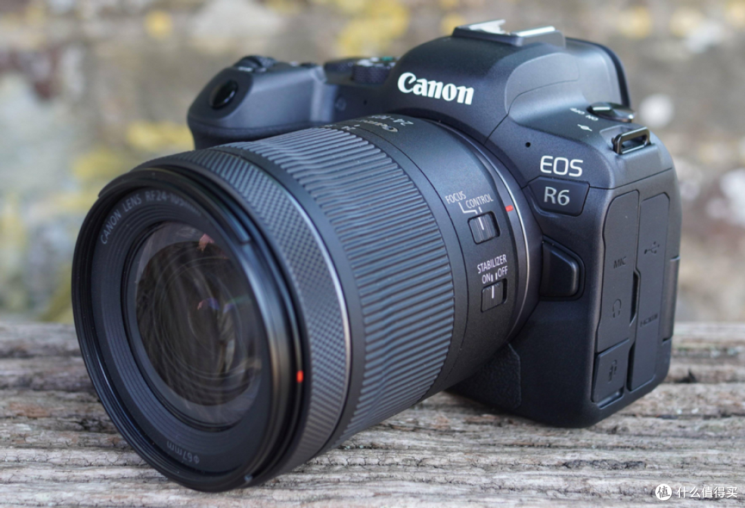 佳能r6 (单机身 13999元)