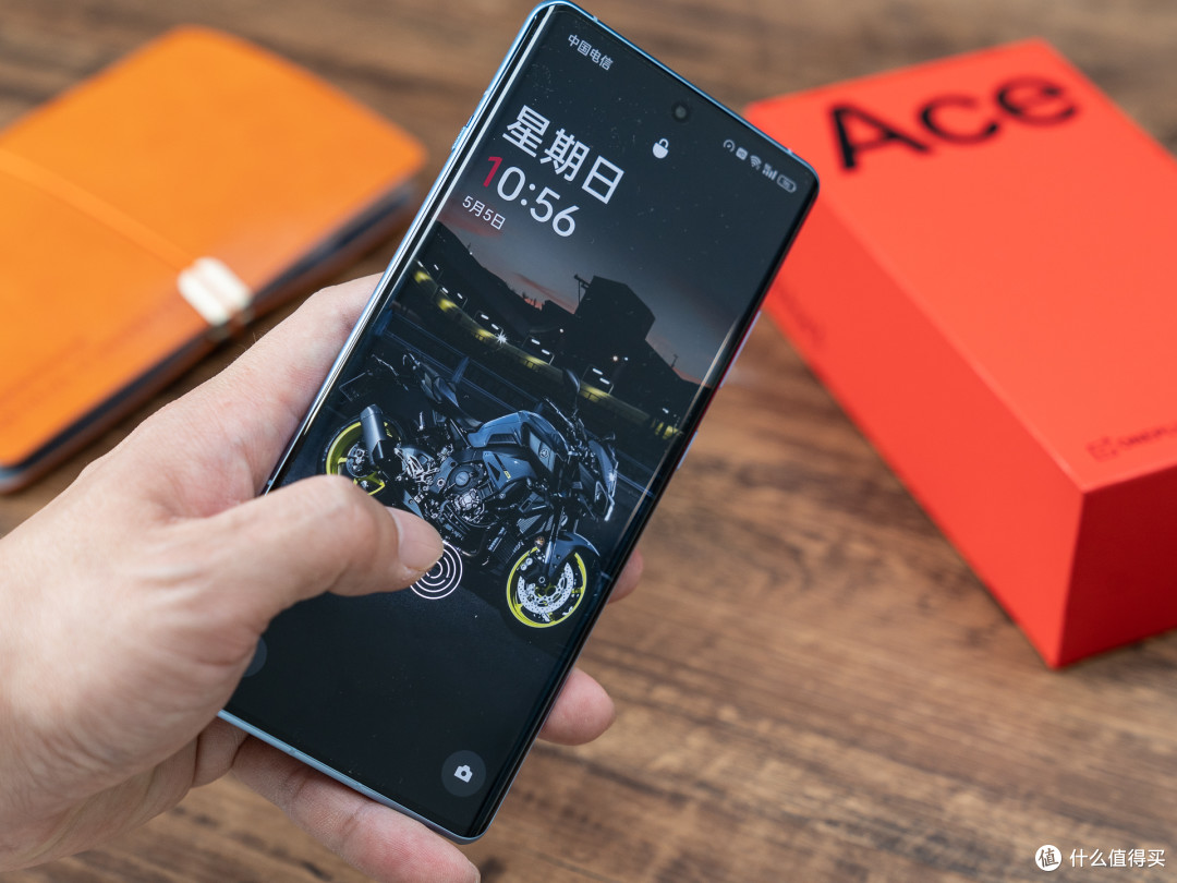 狠卷狠性能的2500元档位六边形战士,一加Ace 3助你一机战多年