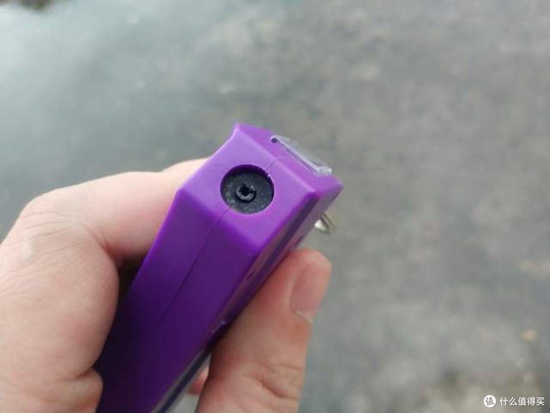 Swiss+Tech瑞士科技多功能汽车钥匙扣,让自驾多了一份安全的保障
