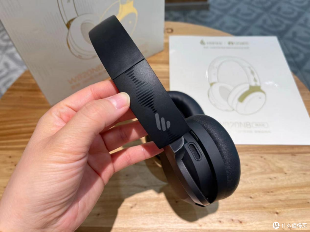买耳机就送会员,漫步者W820NB 臻品版这波操作太顶了!