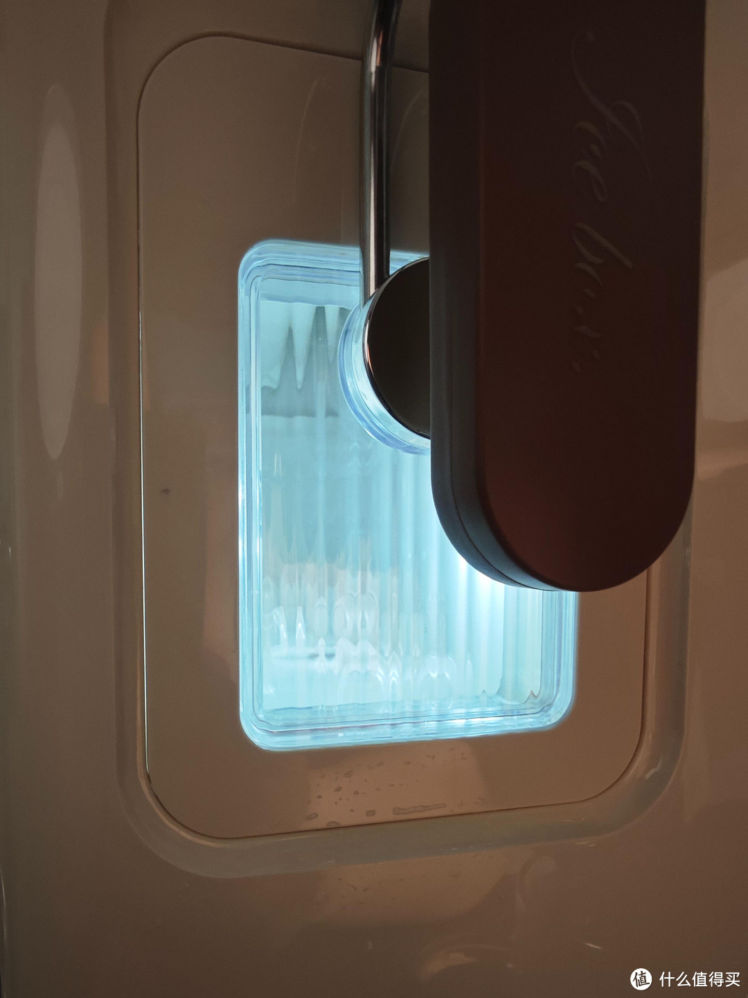 在家也能享受冰块自由？而且还能随心所欲在家实现即出冷热水体验？卓朗ZL-IH3制冰饮水机实测体验！