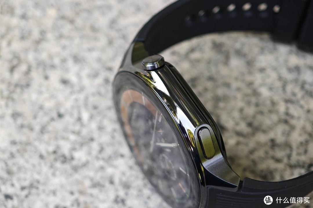 专业的运动健康随身管家 深测OPPO Watch X智能手表