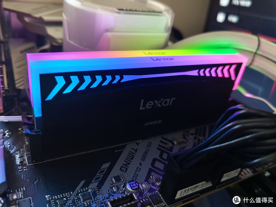 高频高颜值！Lexar雷克沙战神之翼7600MT/s DDR5内存体验
